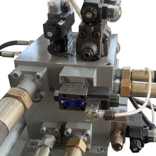Máy đúc chết Phụ kiện: PLC 